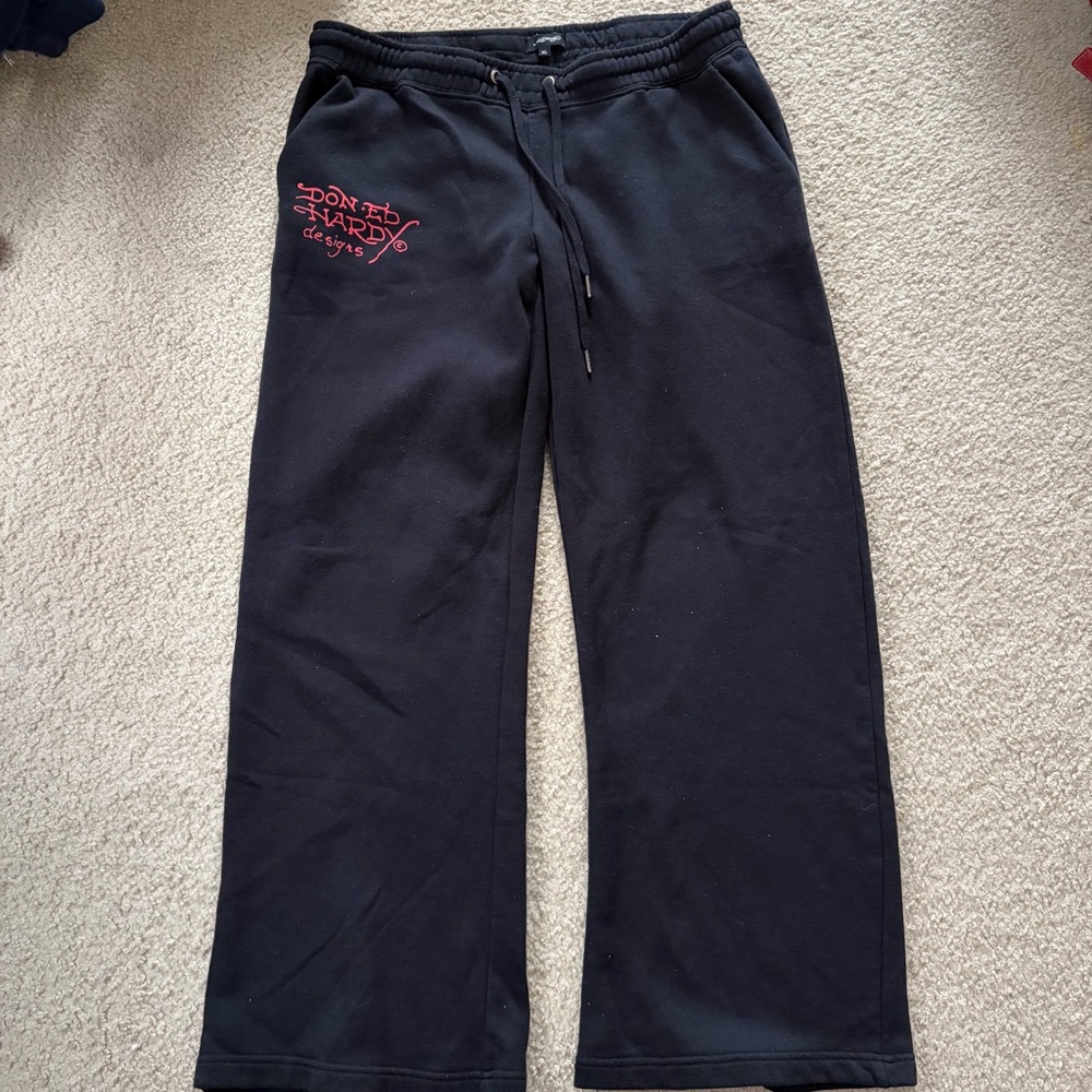 Ed Hardy | LKS SKULL BLACK FLARED SWEATPANT - Picture 3 of 8
